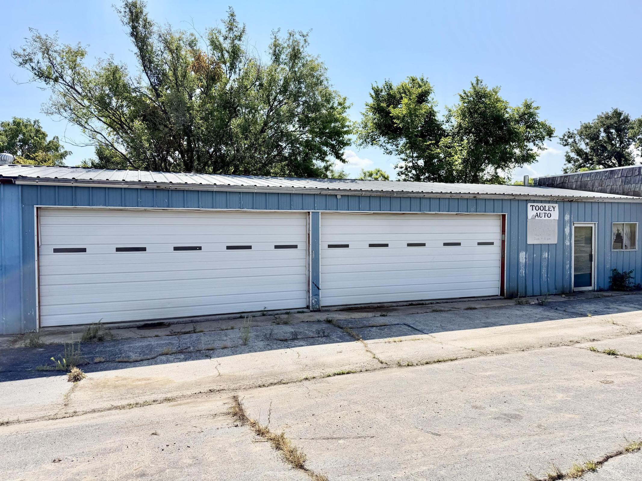Photo 5 - Residential for sale – 4600 S Highway 5   Hartville, MO