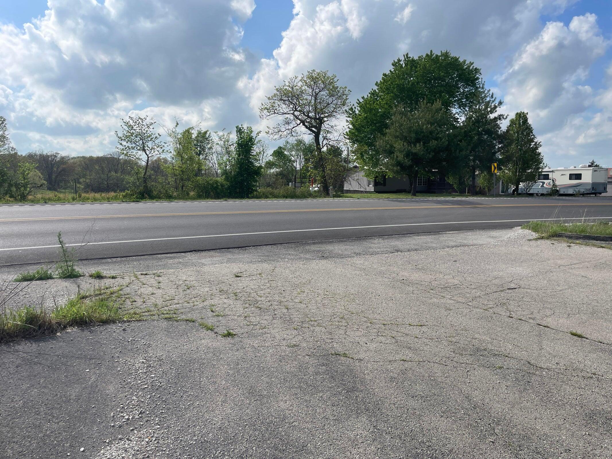 Photo 17 - Residential for sale – 4600 S Highway 5   Hartville, MO