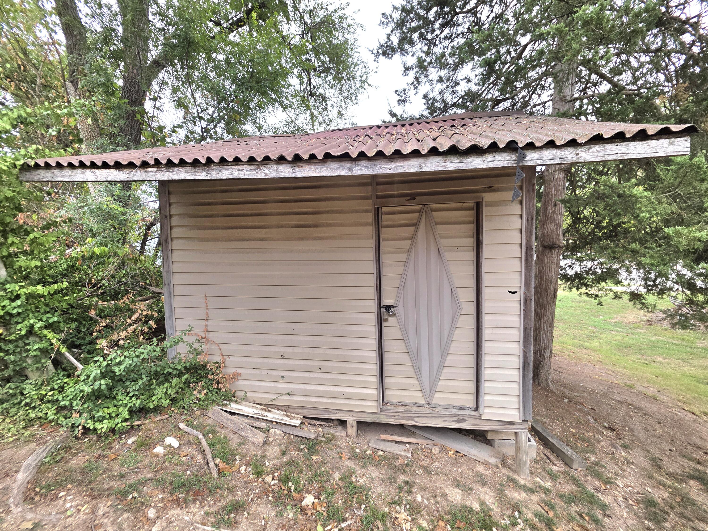 Photo 33 - Residential for sale – 418 S 3rd Street  Houston, MO