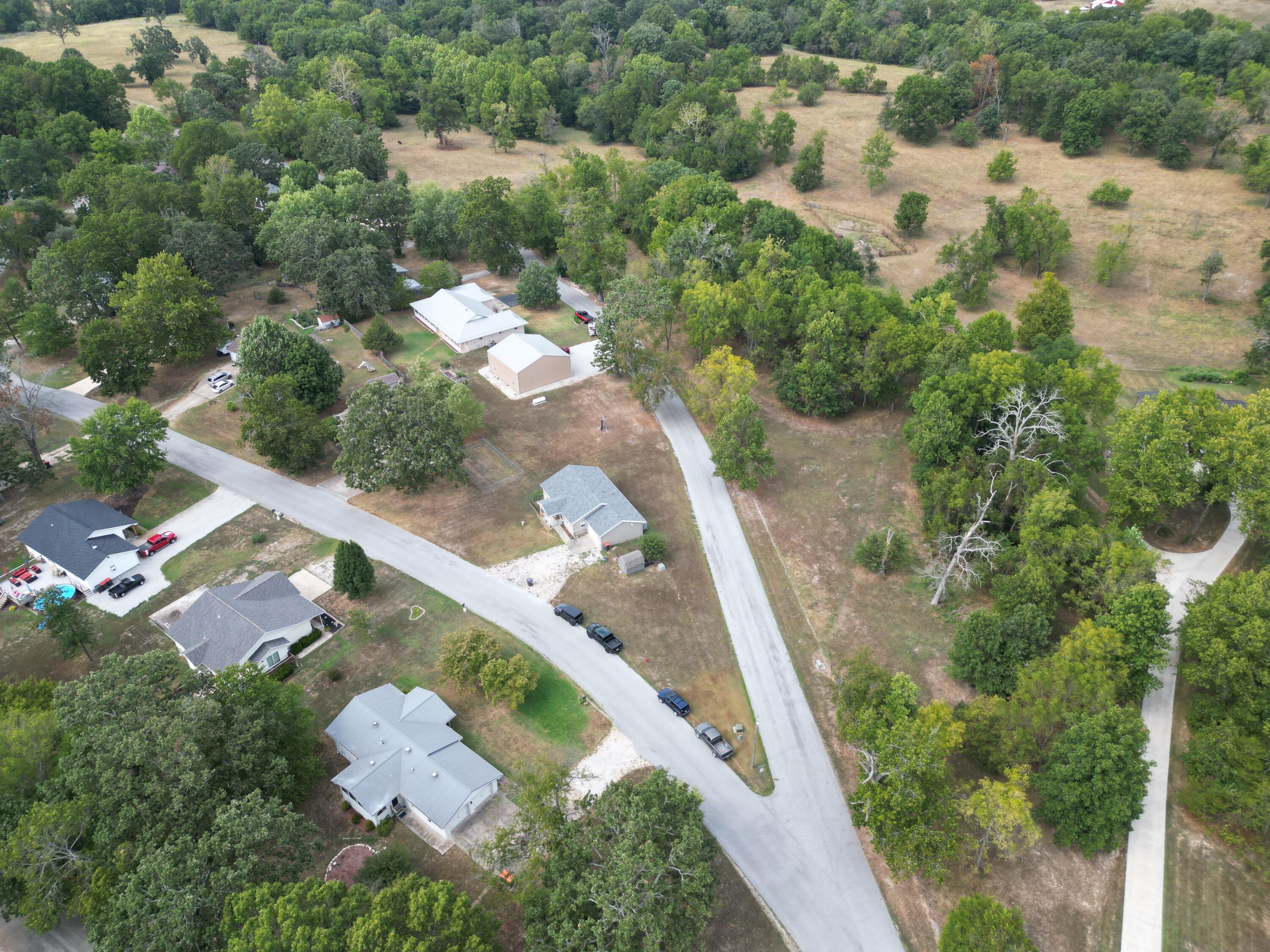 Photo 32 - Residential for sale – 1014  Forest Circle Drive  Cassville, MO