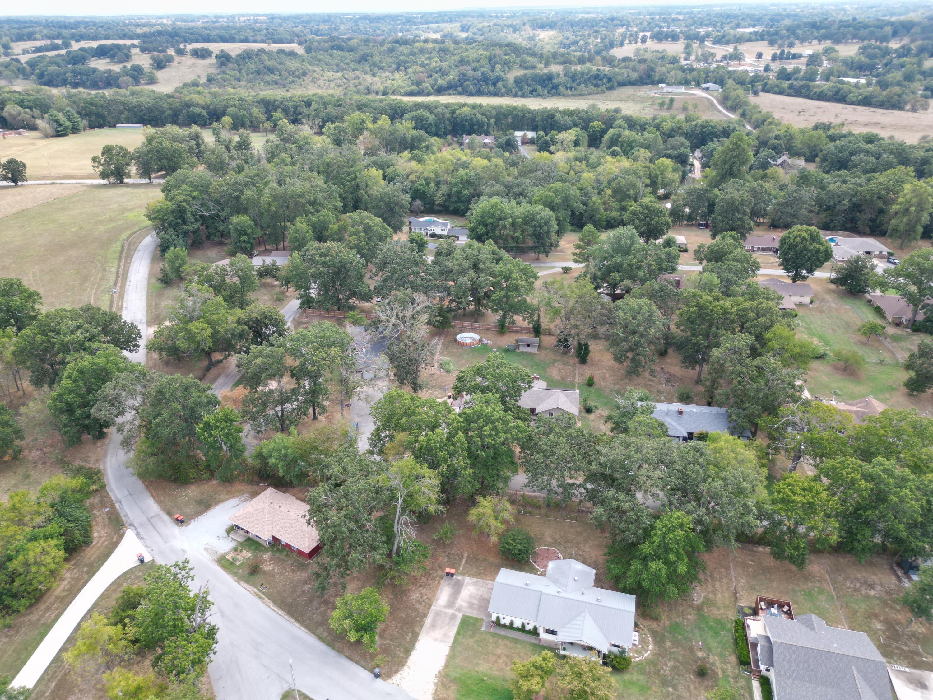 Photo 31 - Residential for sale – 1014  Forest Circle Drive  Cassville, MO