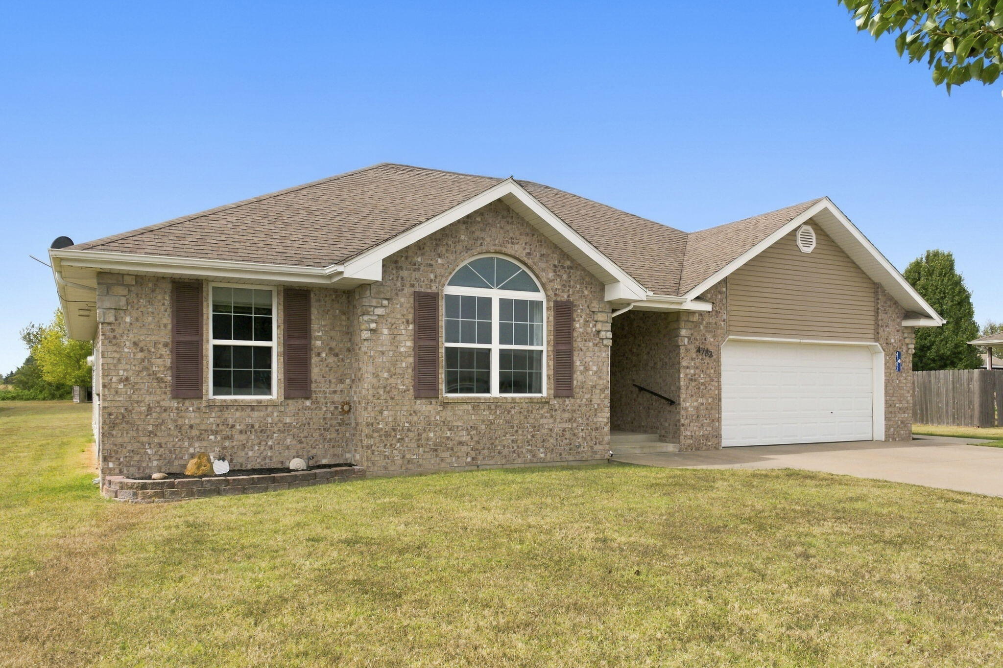 Photo 3 - Residential for sale – 4783  Karlin Lane  Bolivar, MO
