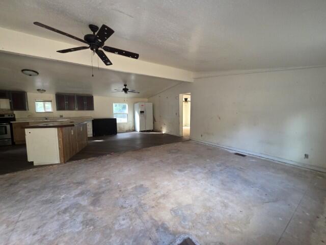 Photo 13 - Residential for sale – 22013  Main Street  Reeds Spring, MO