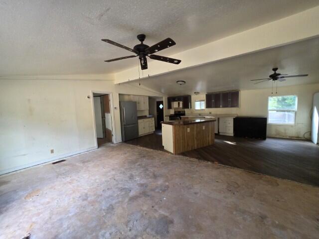 Photo 14 - Residential for sale – 22013  Main Street  Reeds Spring, MO