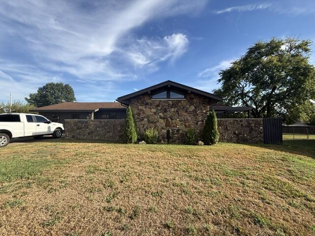 Residential for sale – 3336 E Alpine Drive  Springfield, MO