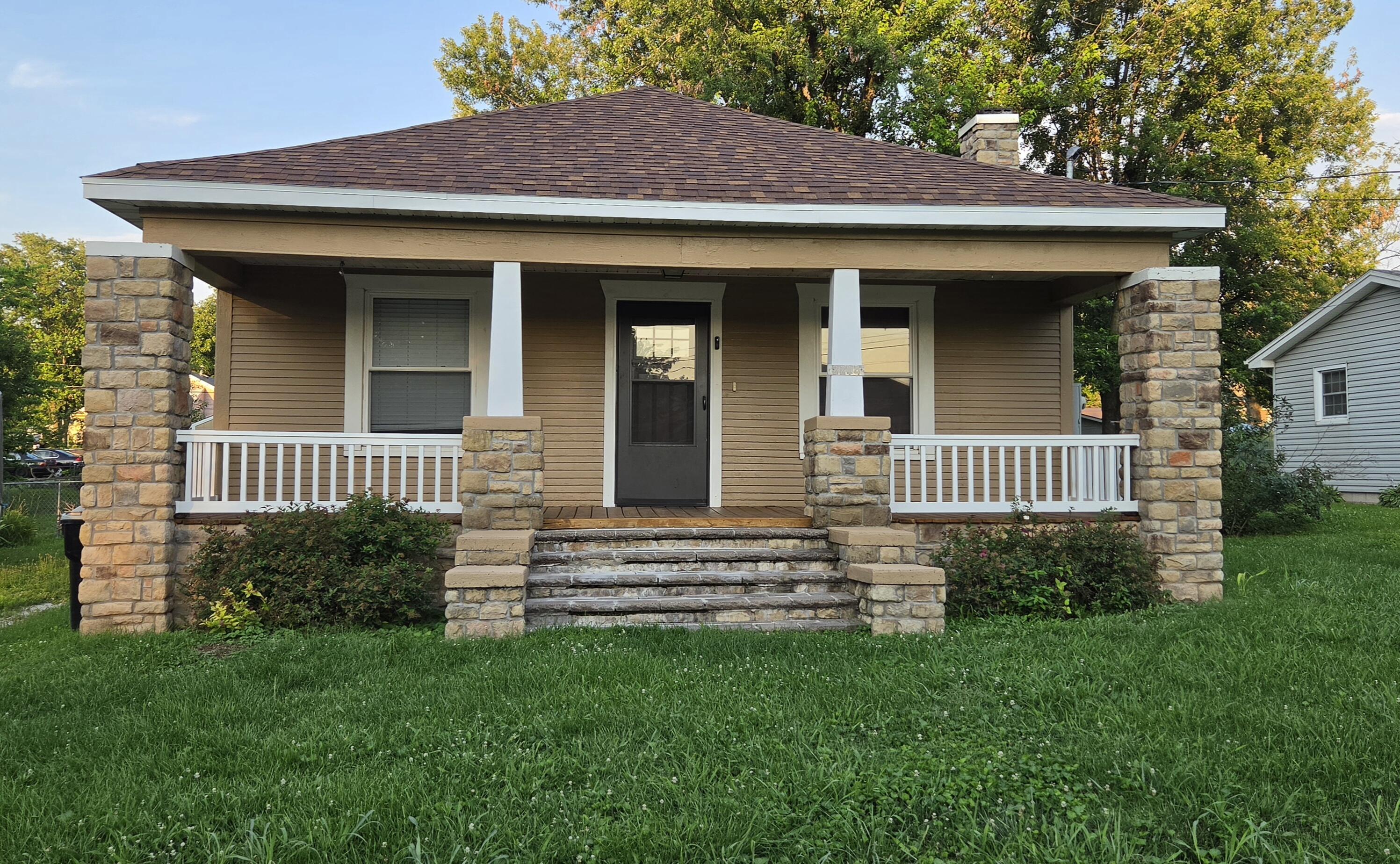 Photo 3 - Residential for sale – 2214 N Fay Avenue  Springfield, MO