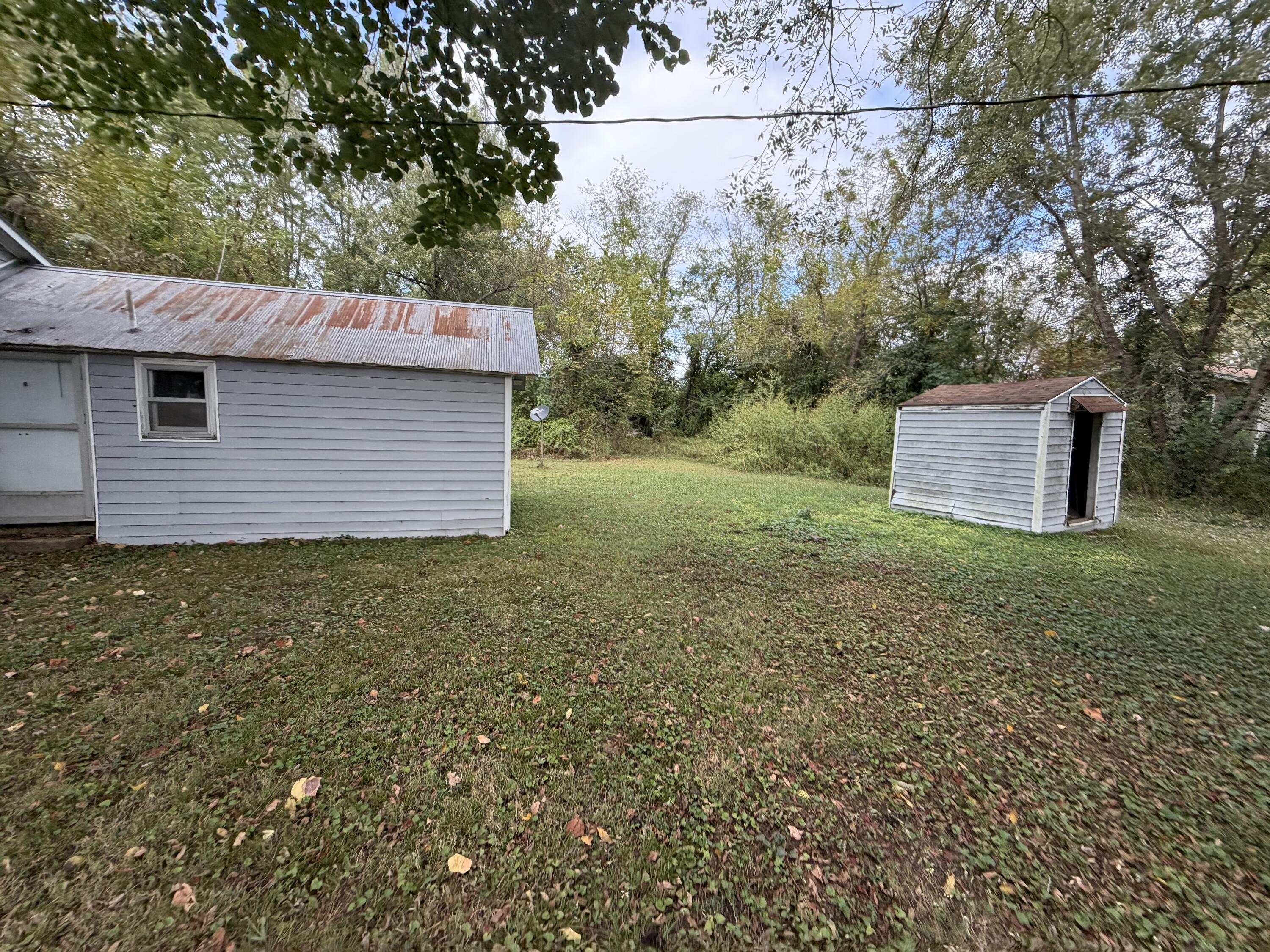 Photo 4 - Land for sale – 510 E James Street  Mountain View, MO