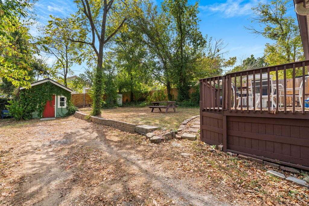 Photo 94 - Residential for sale – 215 N 3rd Street  Branson, MO