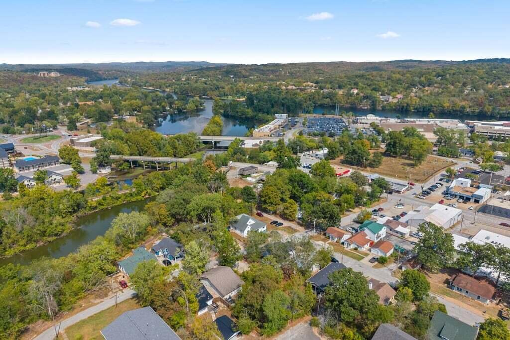 Photo 104 - Residential for sale – 215 N 3rd Street  Branson, MO