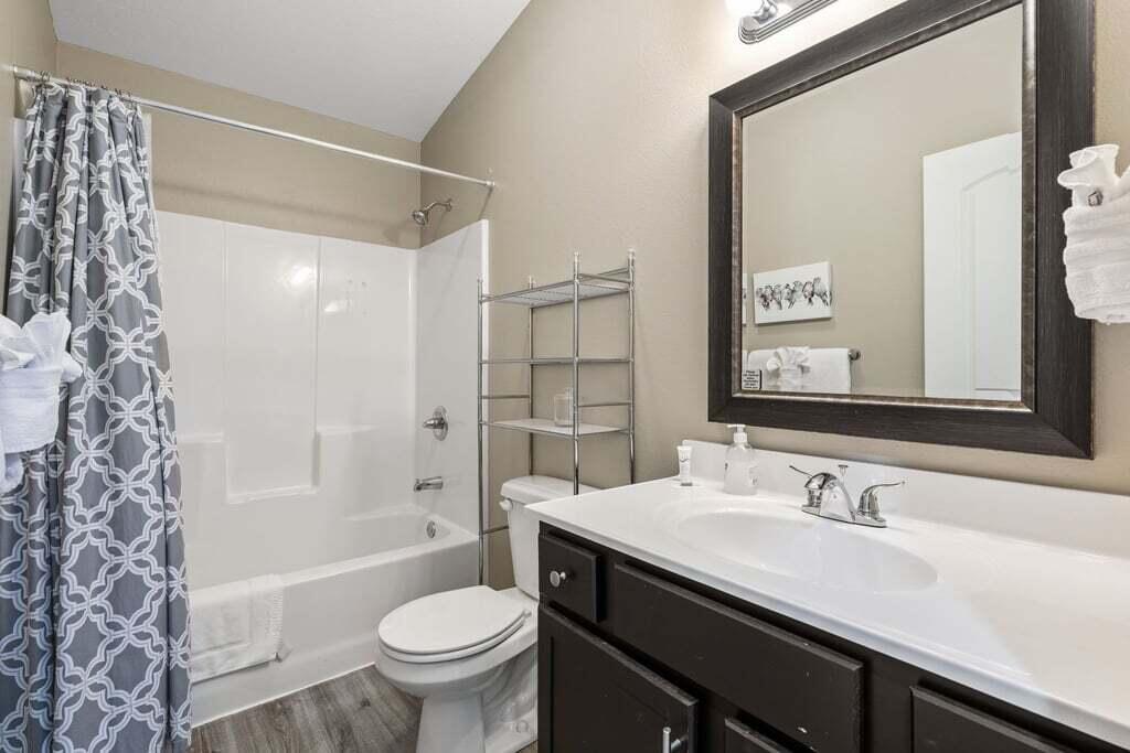 Photo 34 - Residential for sale – 215 N 3rd Street  Branson, MO