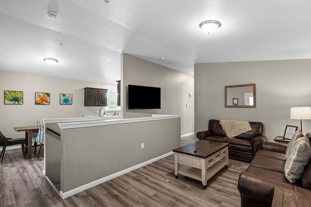 Photo 23 - Residential for sale – 215 N 3rd Street  Branson, MO