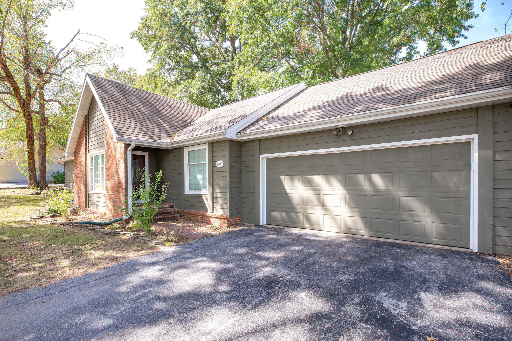 Photo 5 - Residential for sale – 8206  Oakmont Drive  Nixa, MO