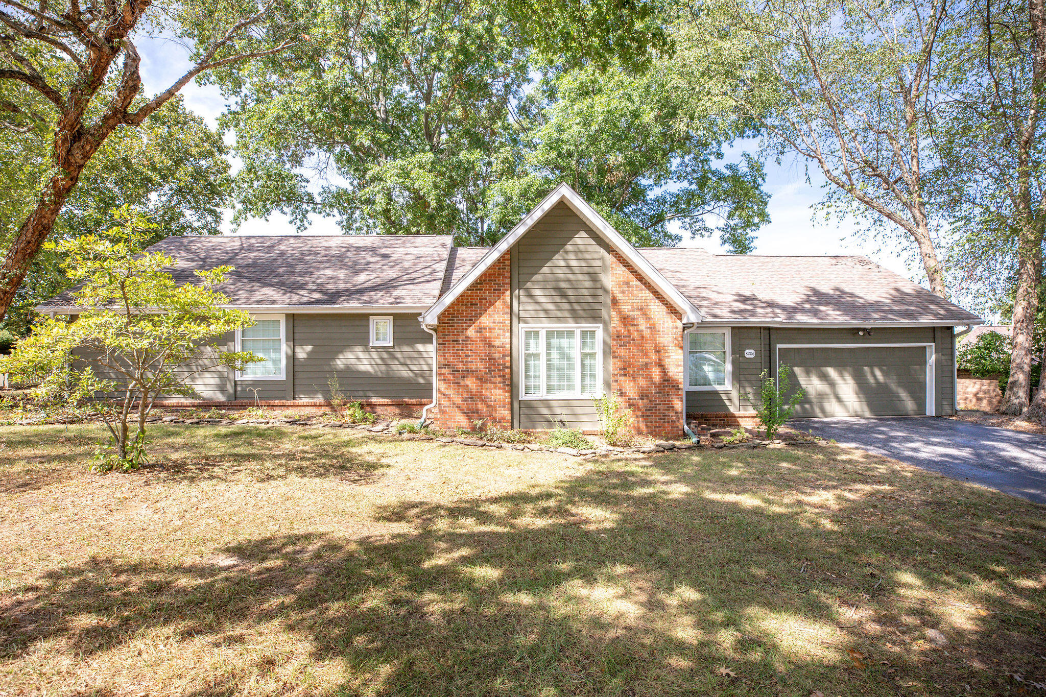 Photo 4 - Residential for sale – 8206  Oakmont Drive  Nixa, MO
