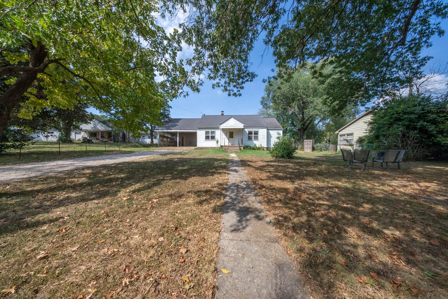 Photo 25 - Residential for sale – 401  Hall Street  Alton, MO