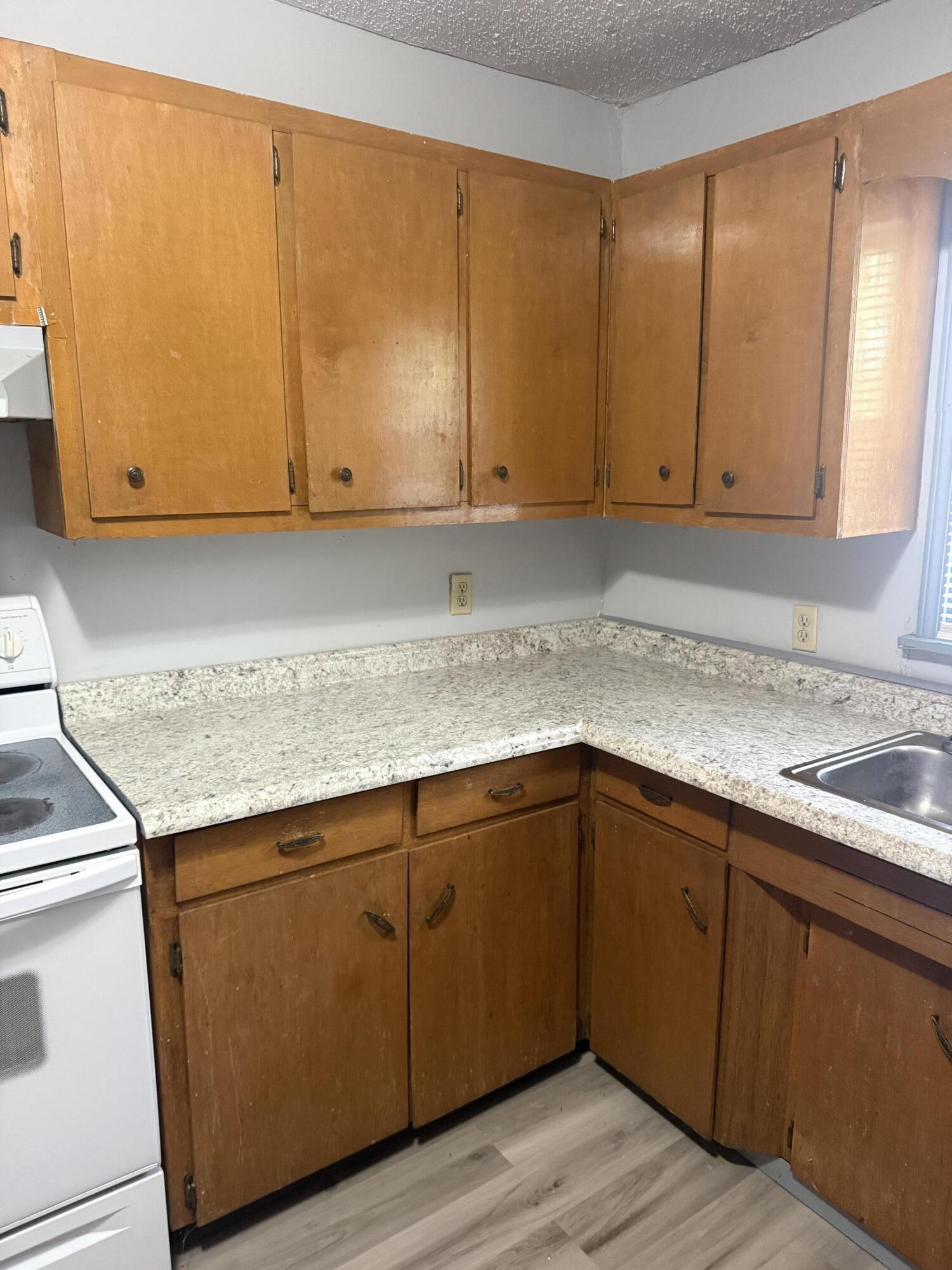 Photo 14 - Residential for sale – 187 W Missouri Street  Norwood, MO