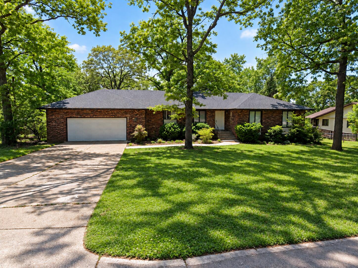 Residential Lease for sale – 105  Woodridge Drive  Branson, MO