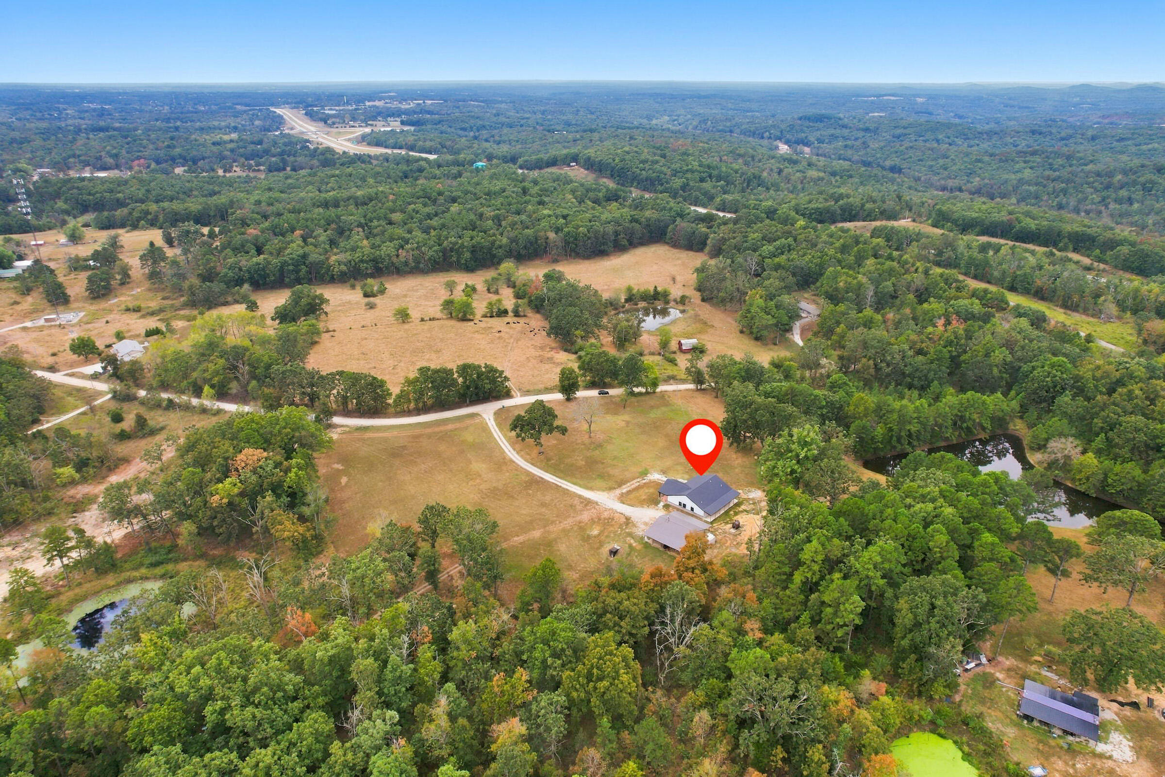 Photo 40 - Residential for sale – 1800  County Road 1030   Willow Springs, MO