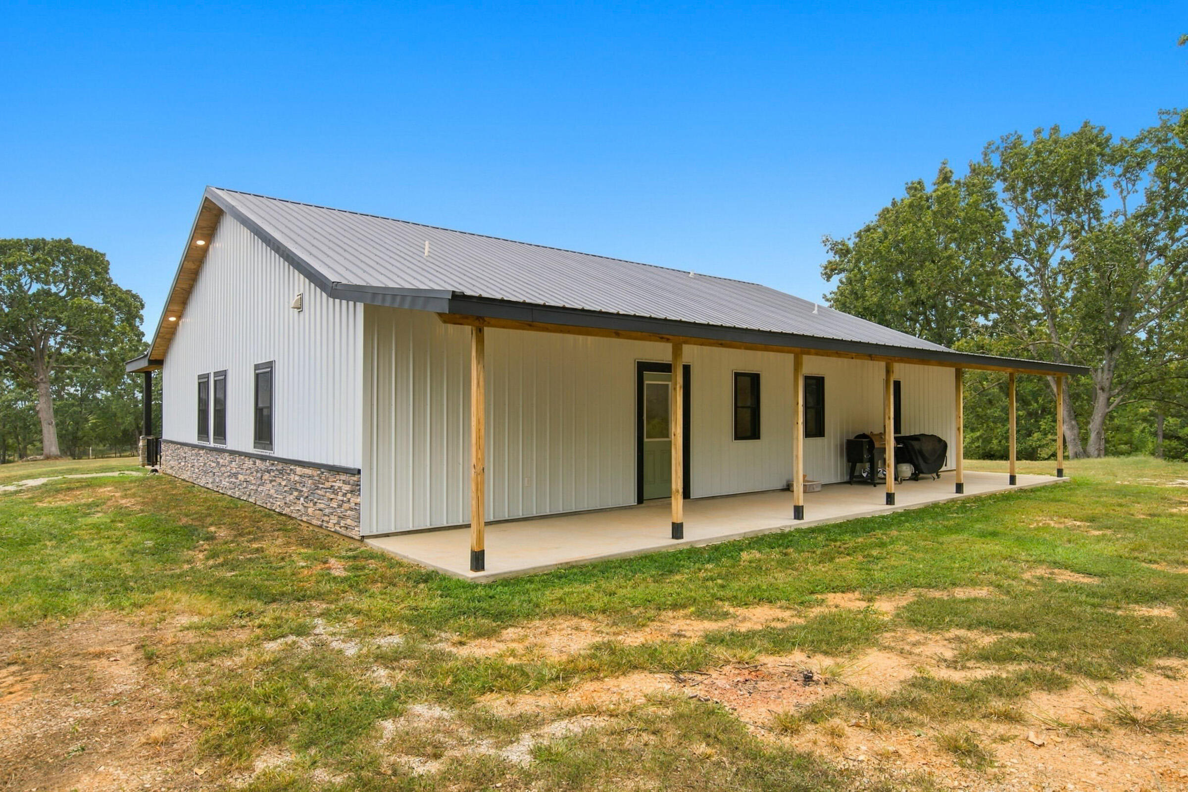 Photo 27 - Residential for sale – 1800  County Road 1030   Willow Springs, MO