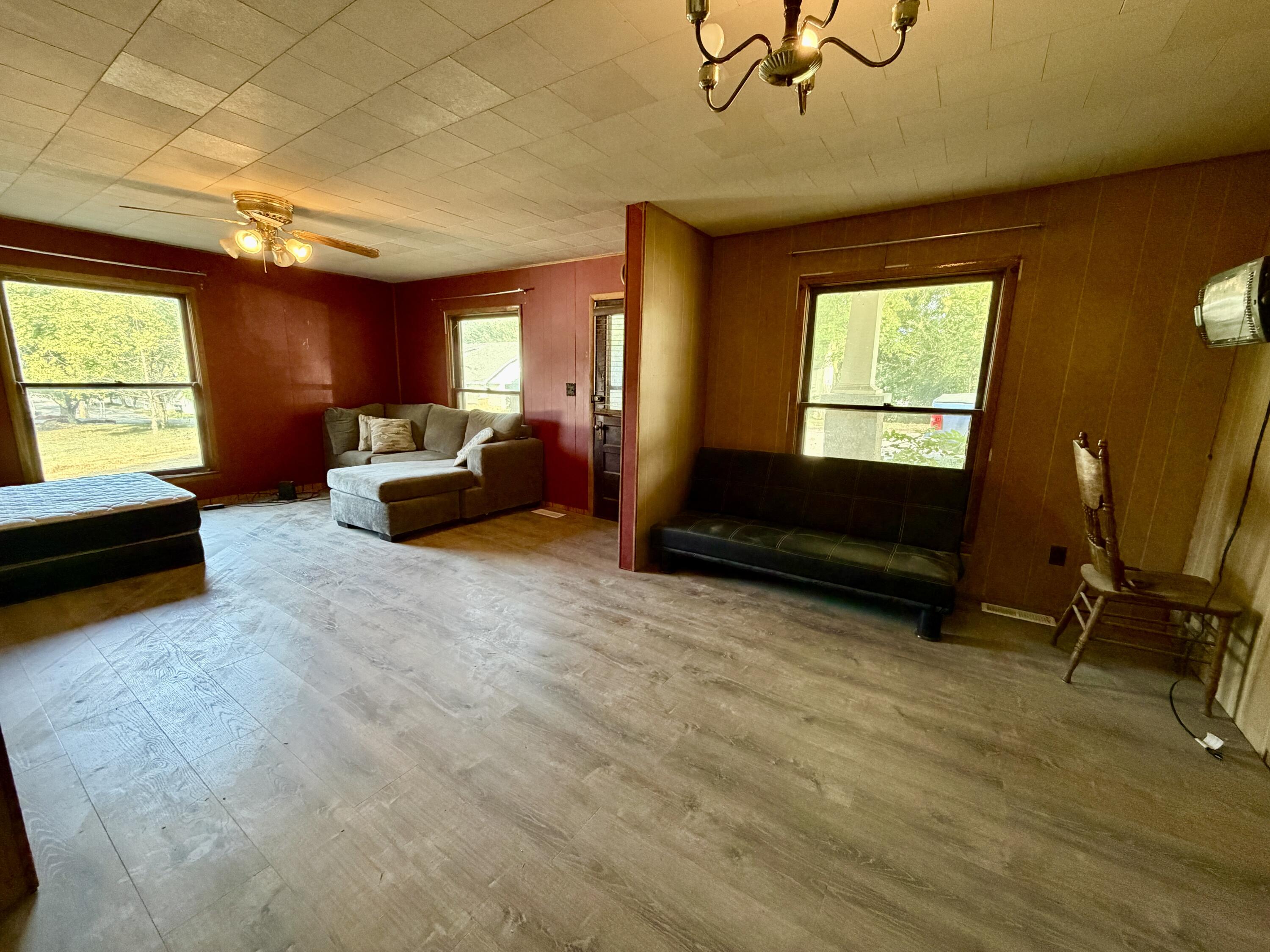 Photo 6 - Residential for sale – 708  Worcester Street  West Plains, MO