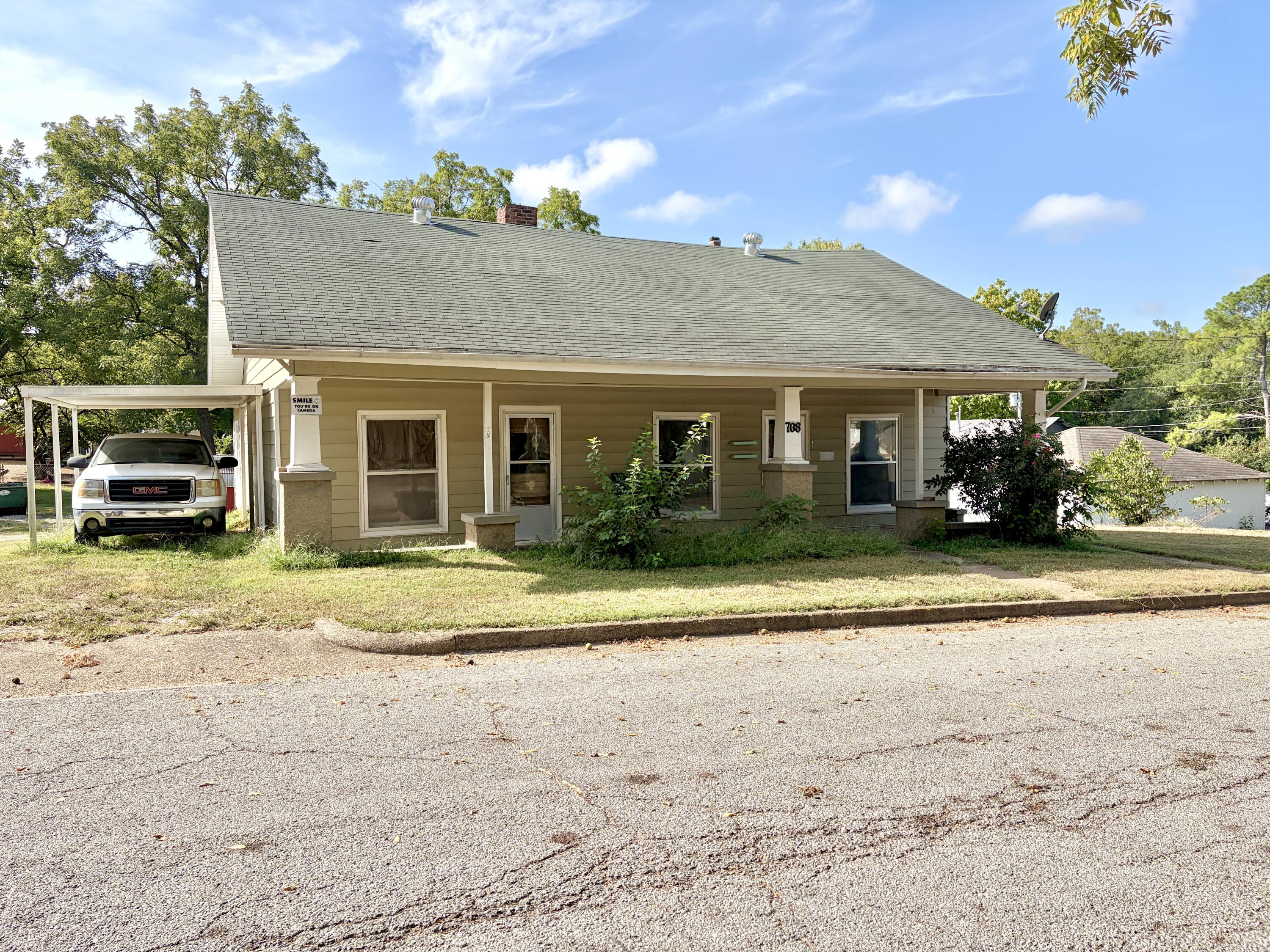 Photo 3 - Residential for sale – 708  Worcester Street  West Plains, MO