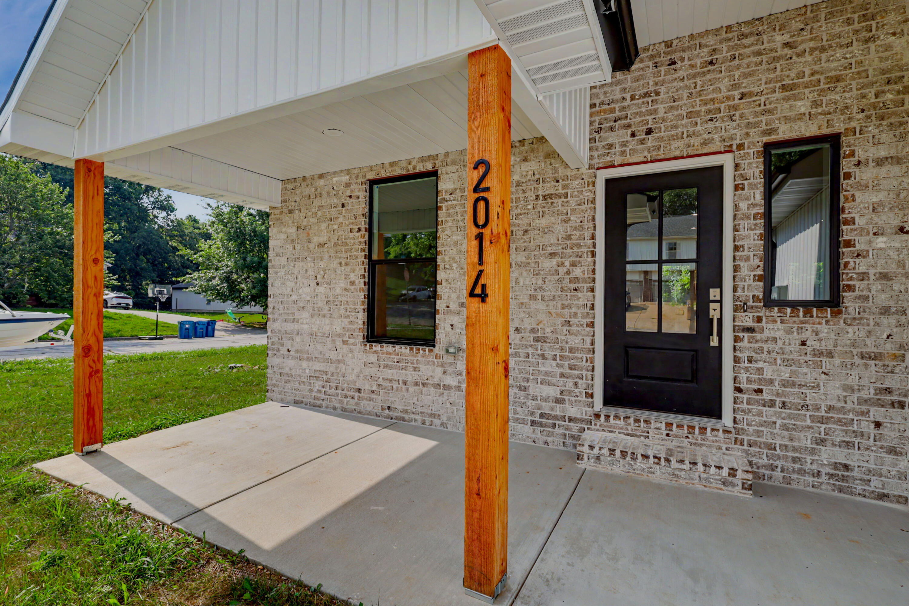 Photo 15 - Residential for sale – 2014  Jay Street  Ozark, MO