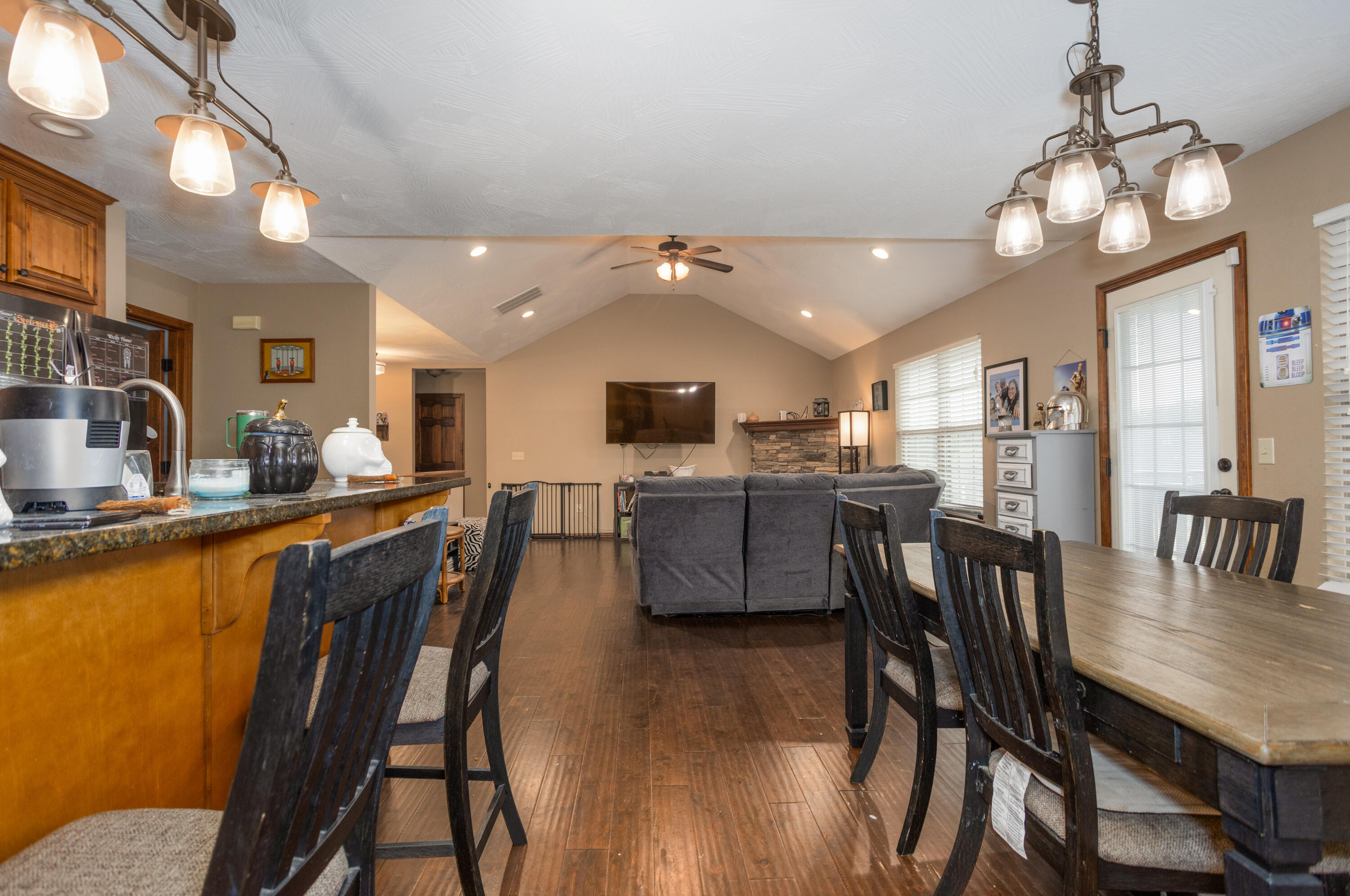Photo 7 - Residential for sale – 1095 E Daisy Falls Drive  Nixa, MO
