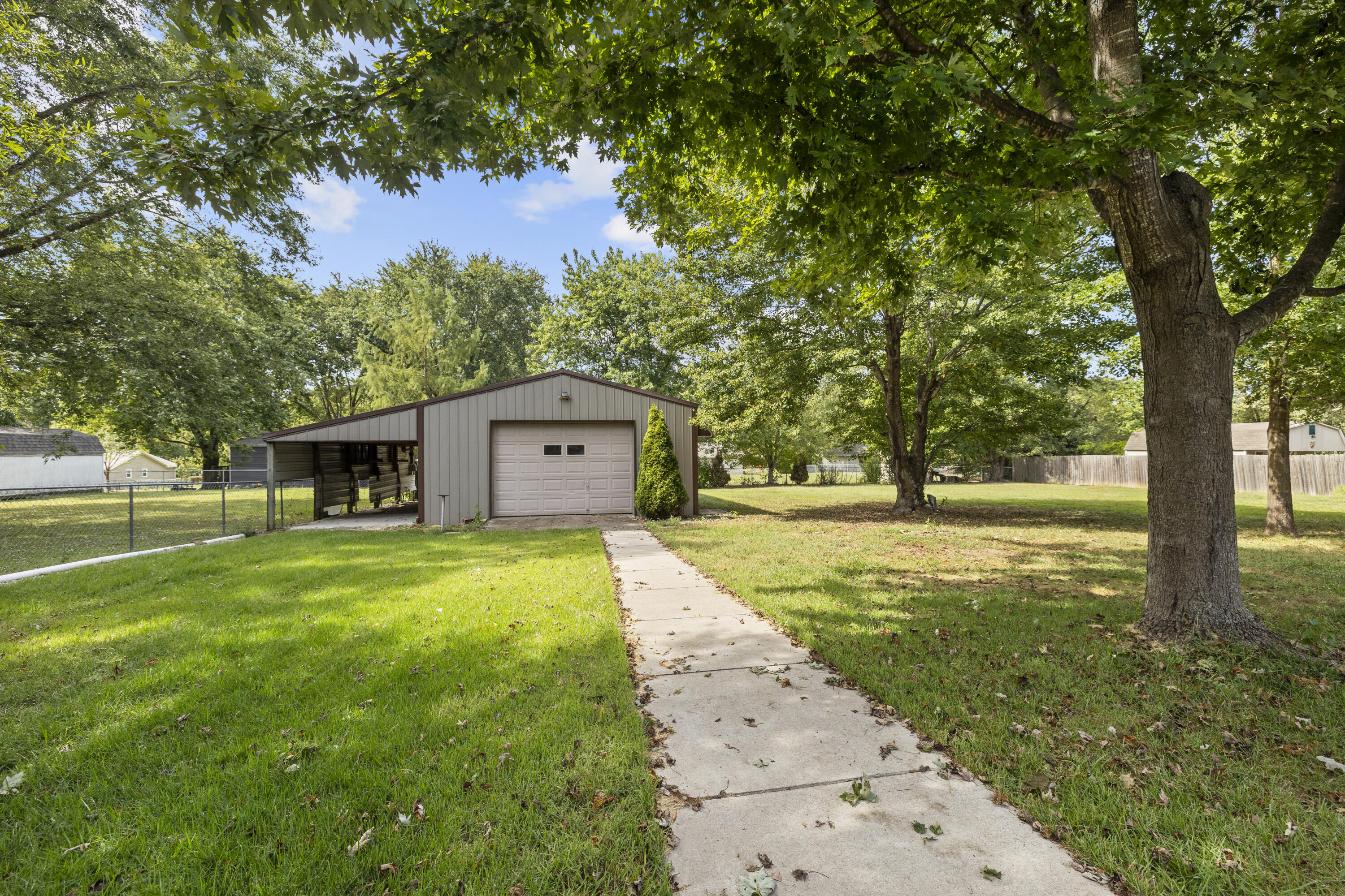Photo 34 - Residential for sale – 4049 S Tipperary Avenue  Rogersville, MO