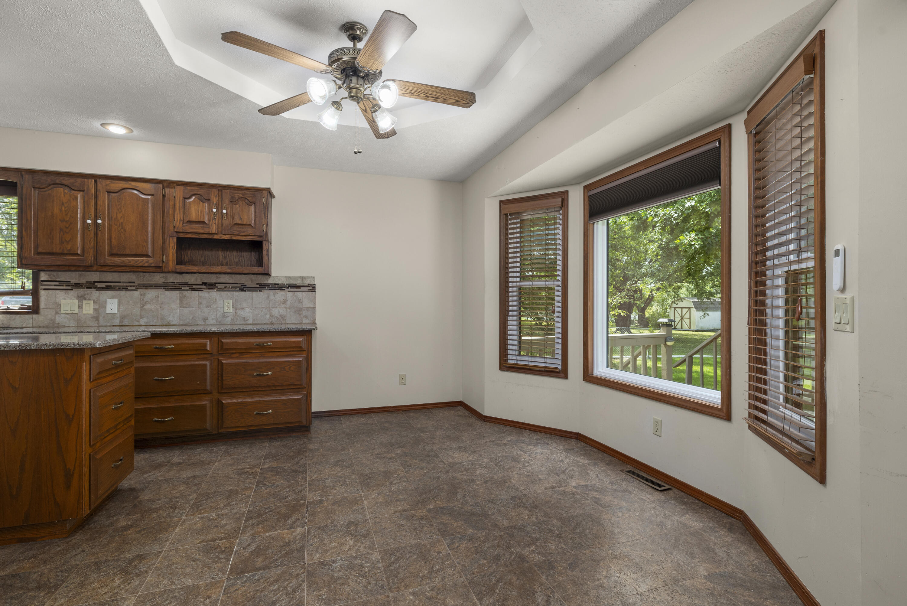 Photo 9 - Residential for sale – 4049 S Tipperary Avenue  Rogersville, MO