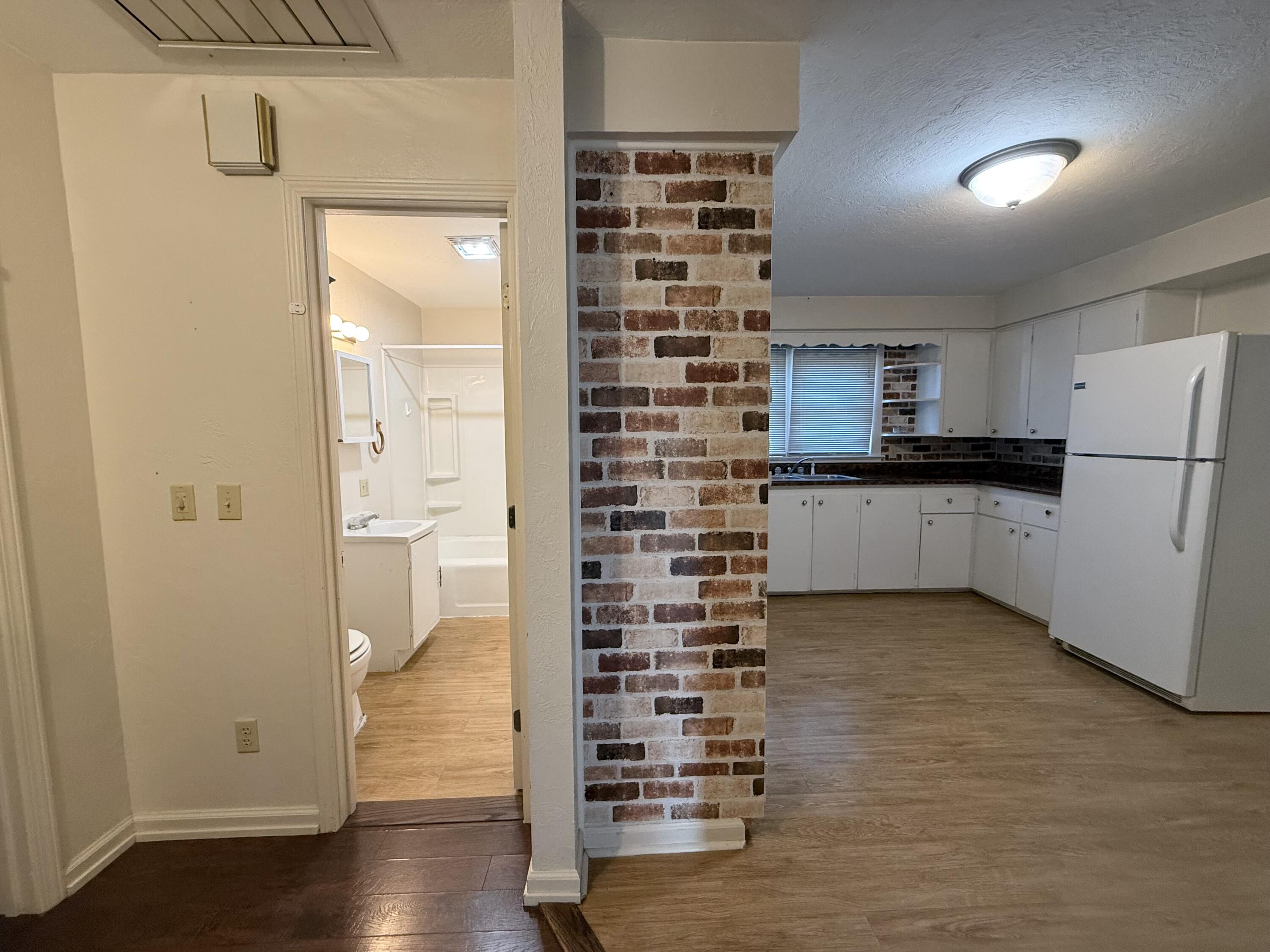 Photo 7 - Residential for sale – 408 S 2nd Street  Houston, MO