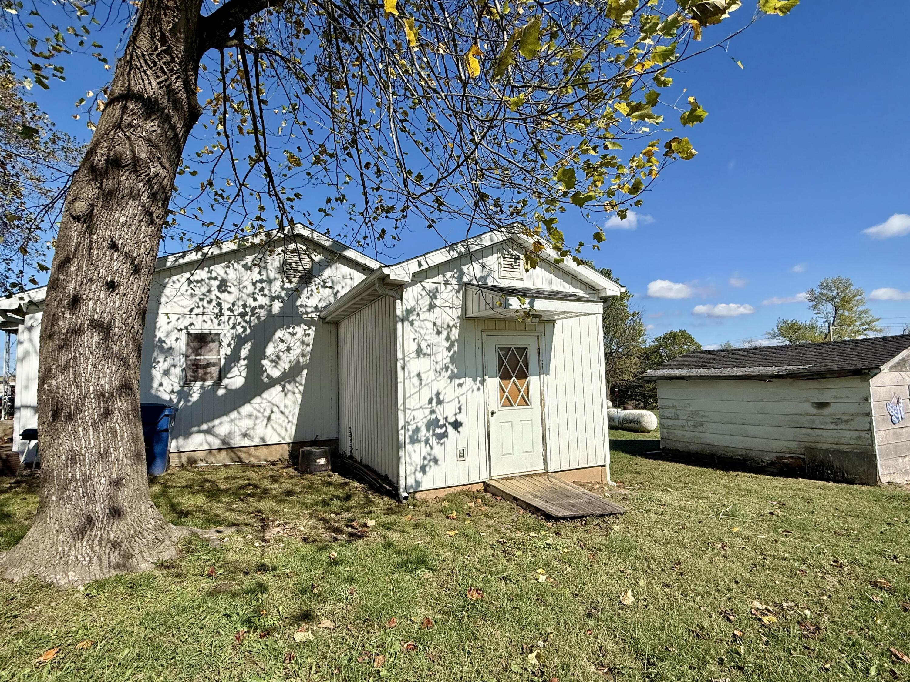 Photo 22 - Residential for sale – 408 S 2nd Street  Houston, MO