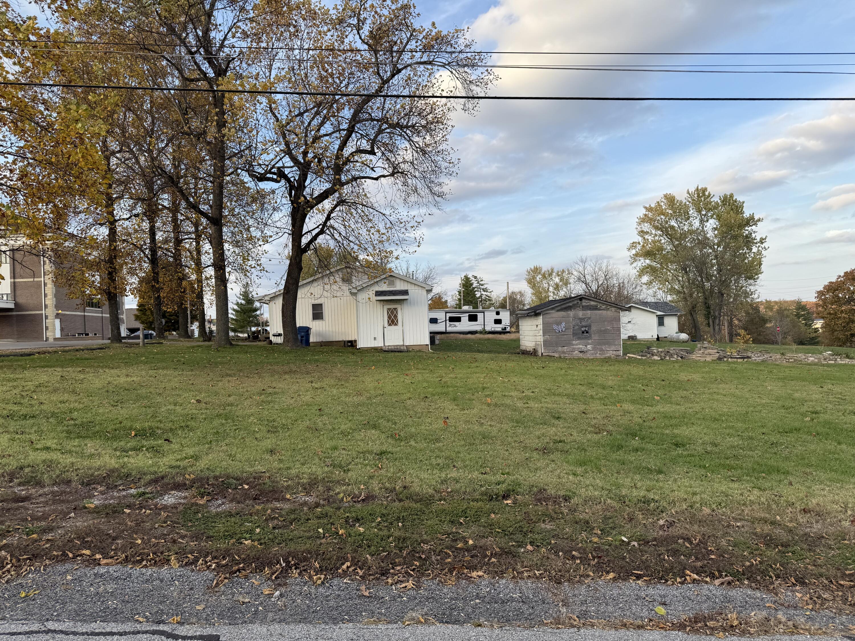Photo 26 - Residential for sale – 408 S 2nd Street  Houston, MO