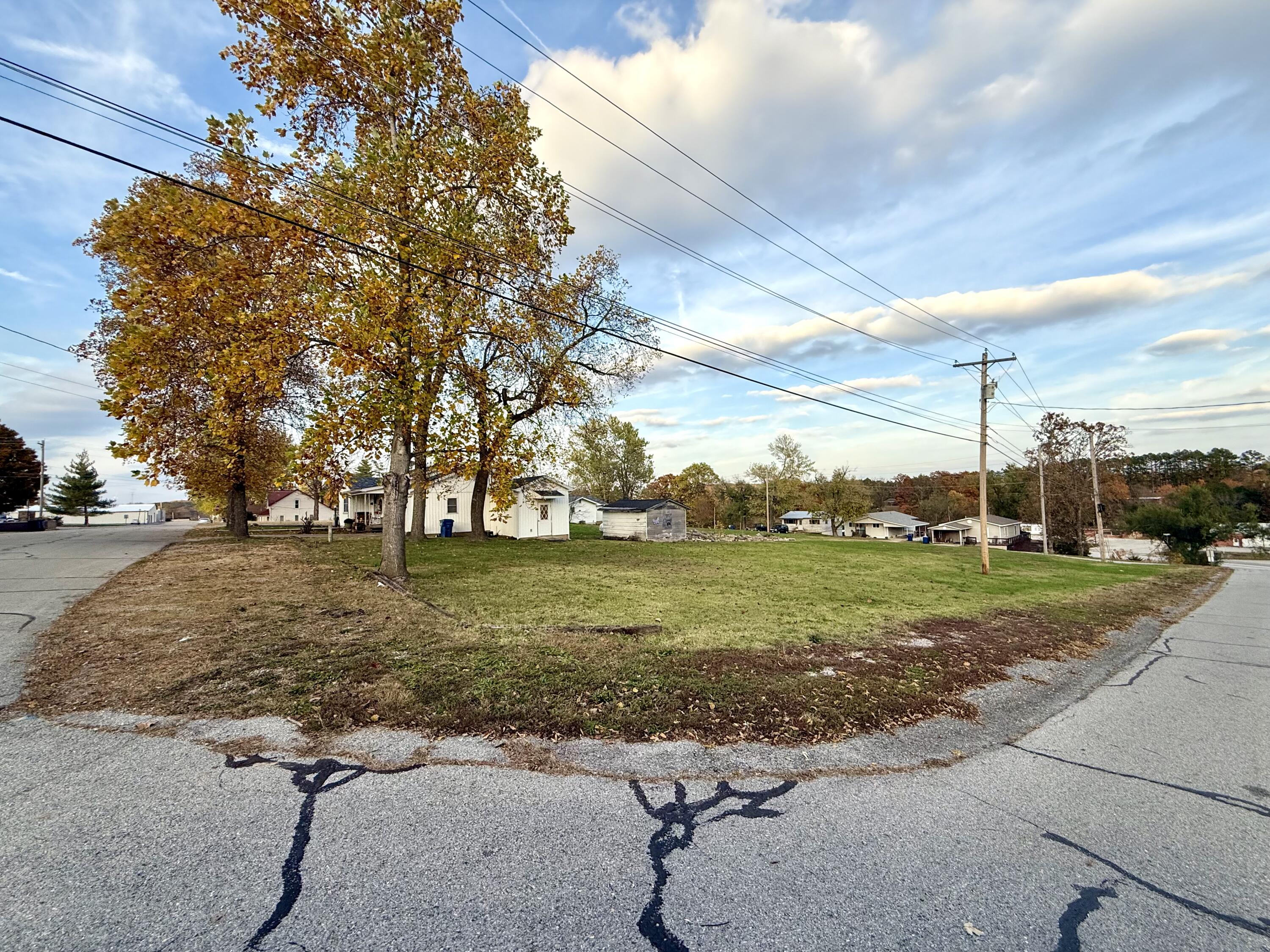 Photo 25 - Residential for sale – 408 S 2nd Street  Houston, MO