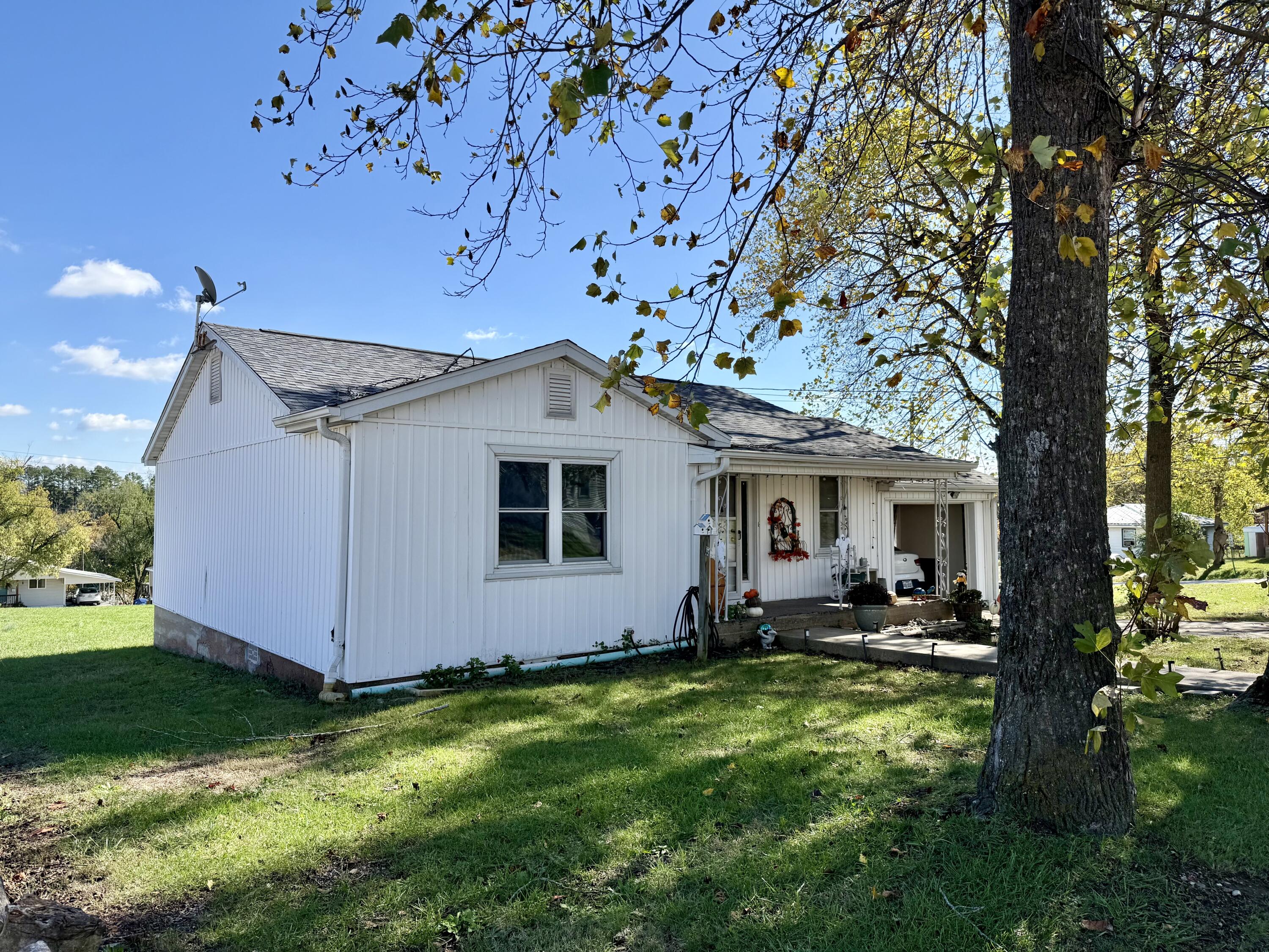 Photo 21 - Residential for sale – 408 S 2nd Street  Houston, MO