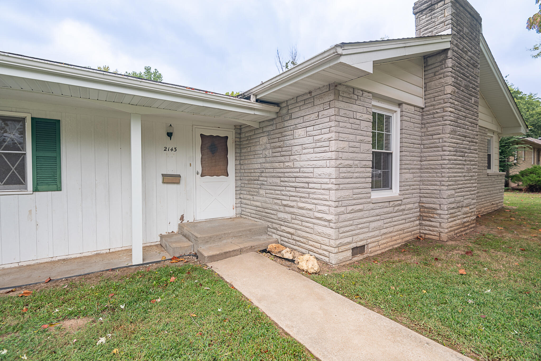 Photo 6 - Residential for sale – 2143 S Brighton Drive  Springfield, MO