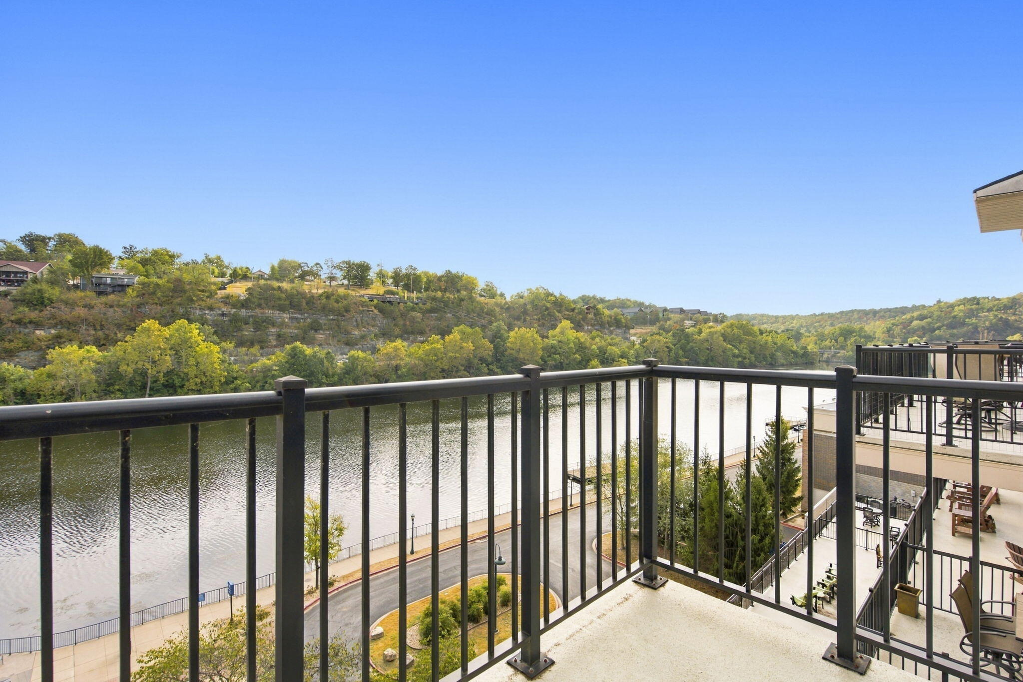 Photo 20 - Residential for sale – 10503  Branson Landing Boulevard   Branson, MO