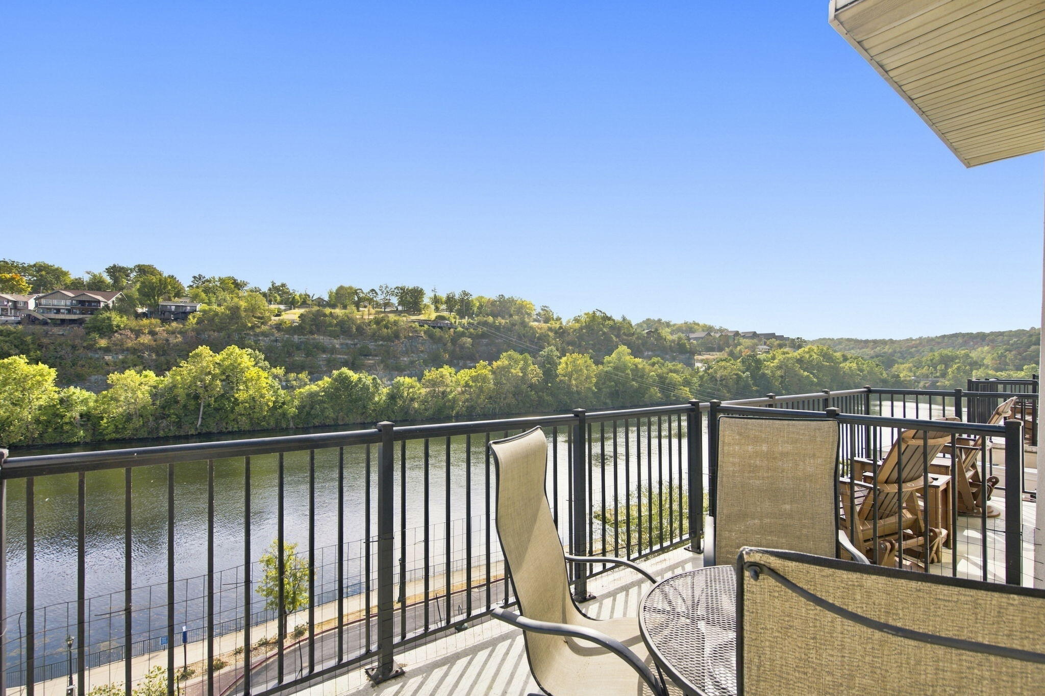 Photo 8 - Residential for sale – 10503  Branson Landing Boulevard   Branson, MO