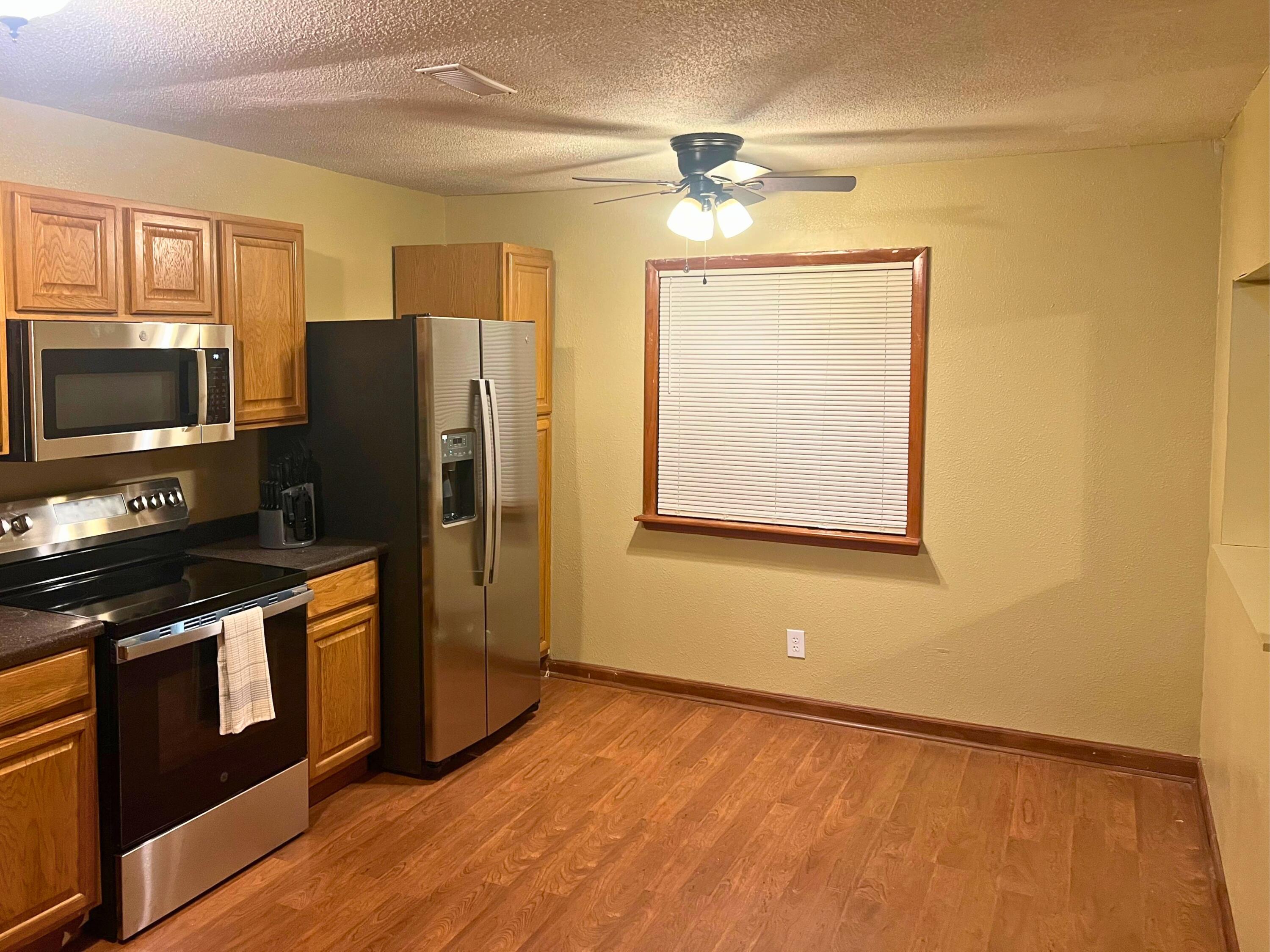 Photo 6 - Residential for sale – 820 N Brown Avenue  Springfield, MO