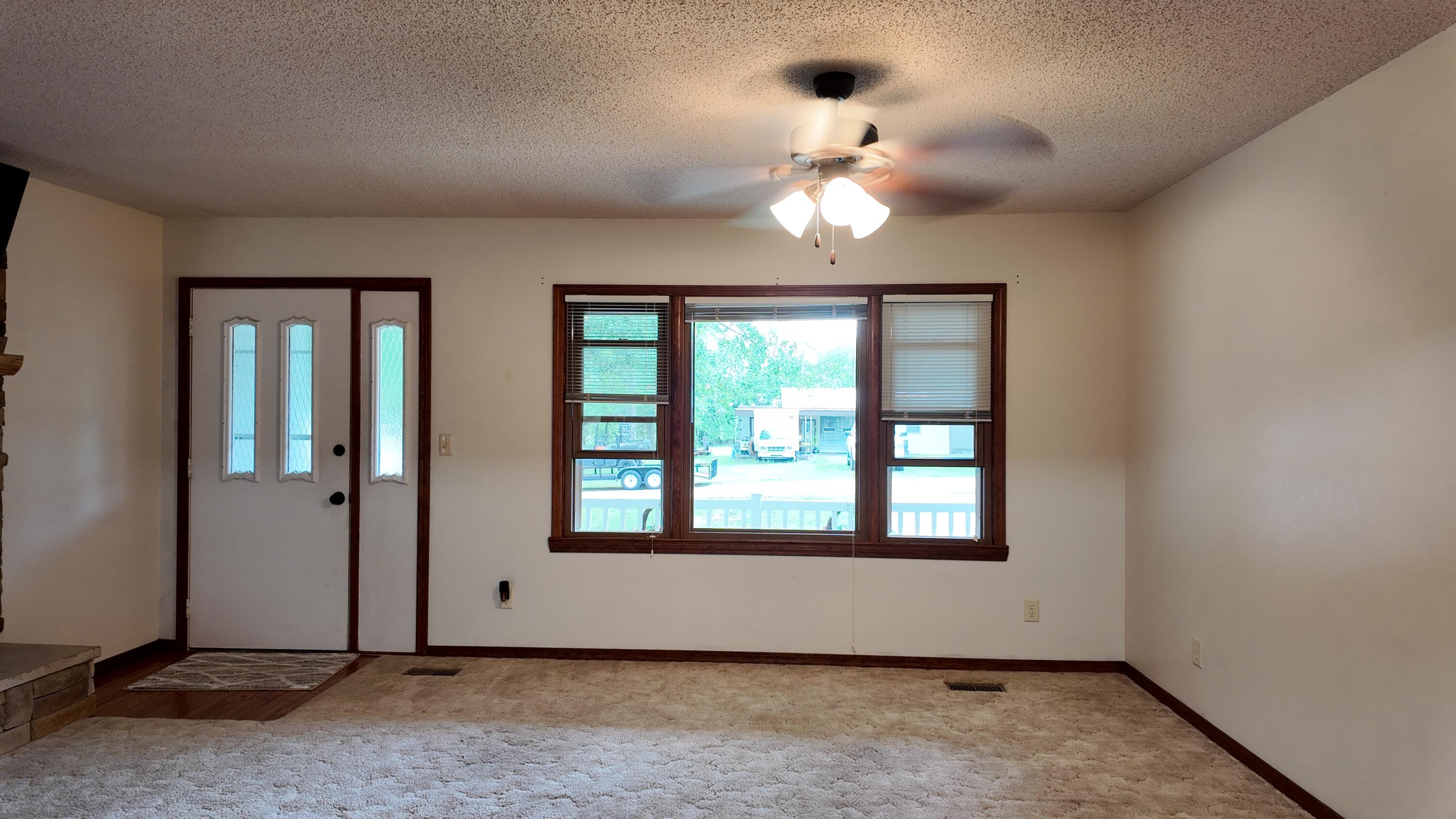 Photo 8 - Residential for sale – 18663  Crawford Street  Preston, MO