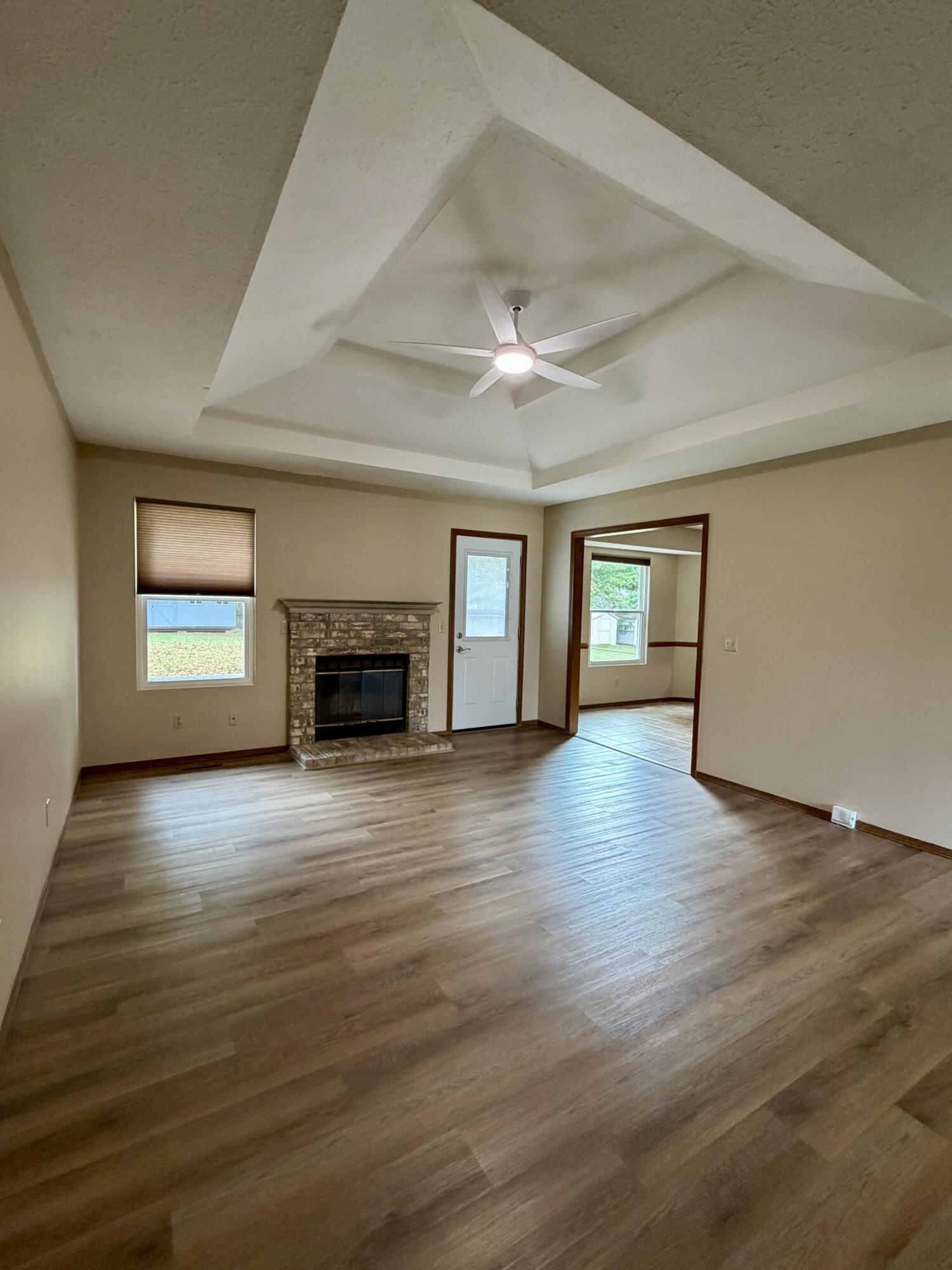 Photo 6 - Residential for sale – 2934 E Chattanooga   Springfield, MO