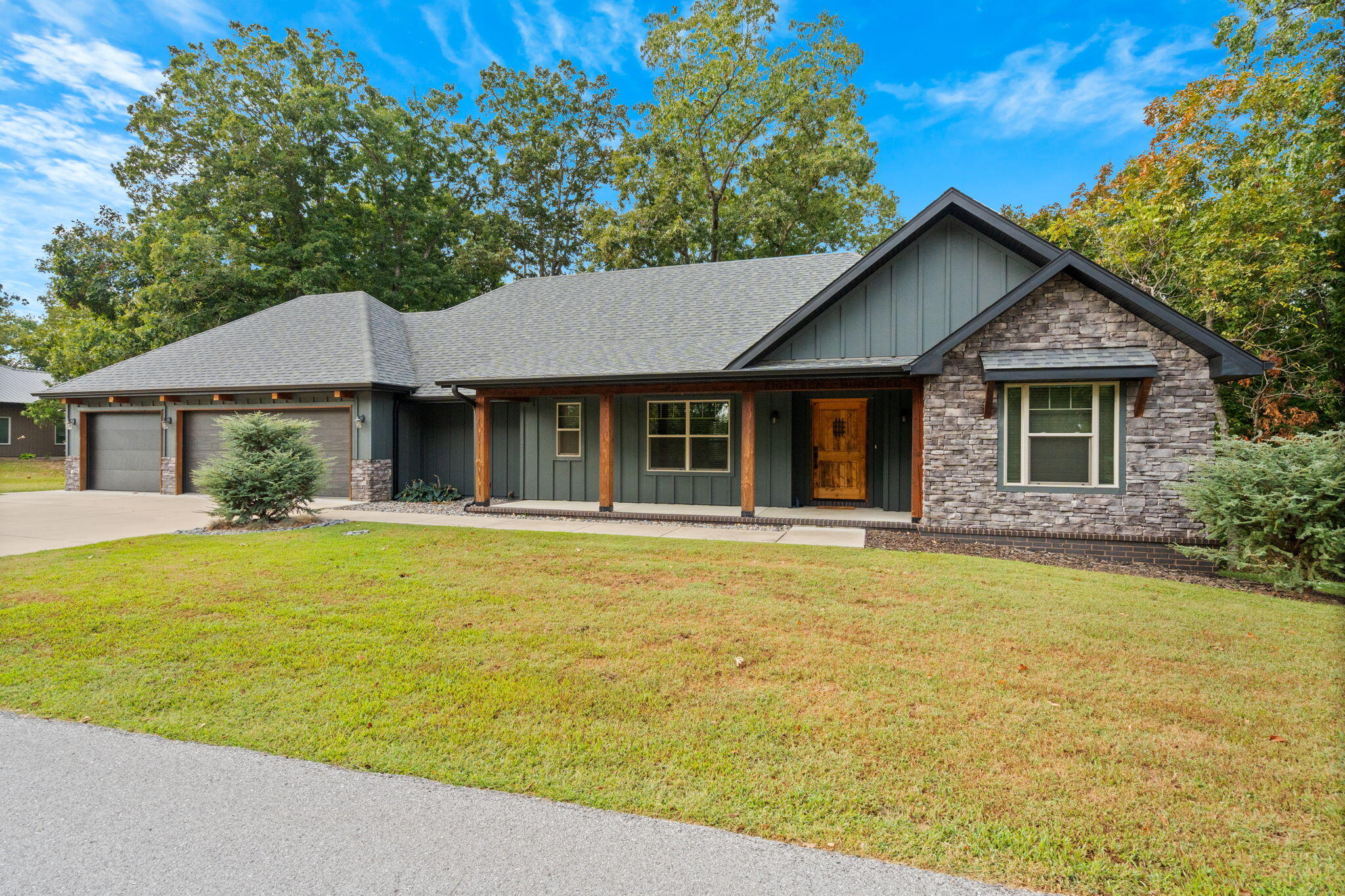 Photo 5 - Residential for sale – 1800  Yoachum Drive  Nixa, MO