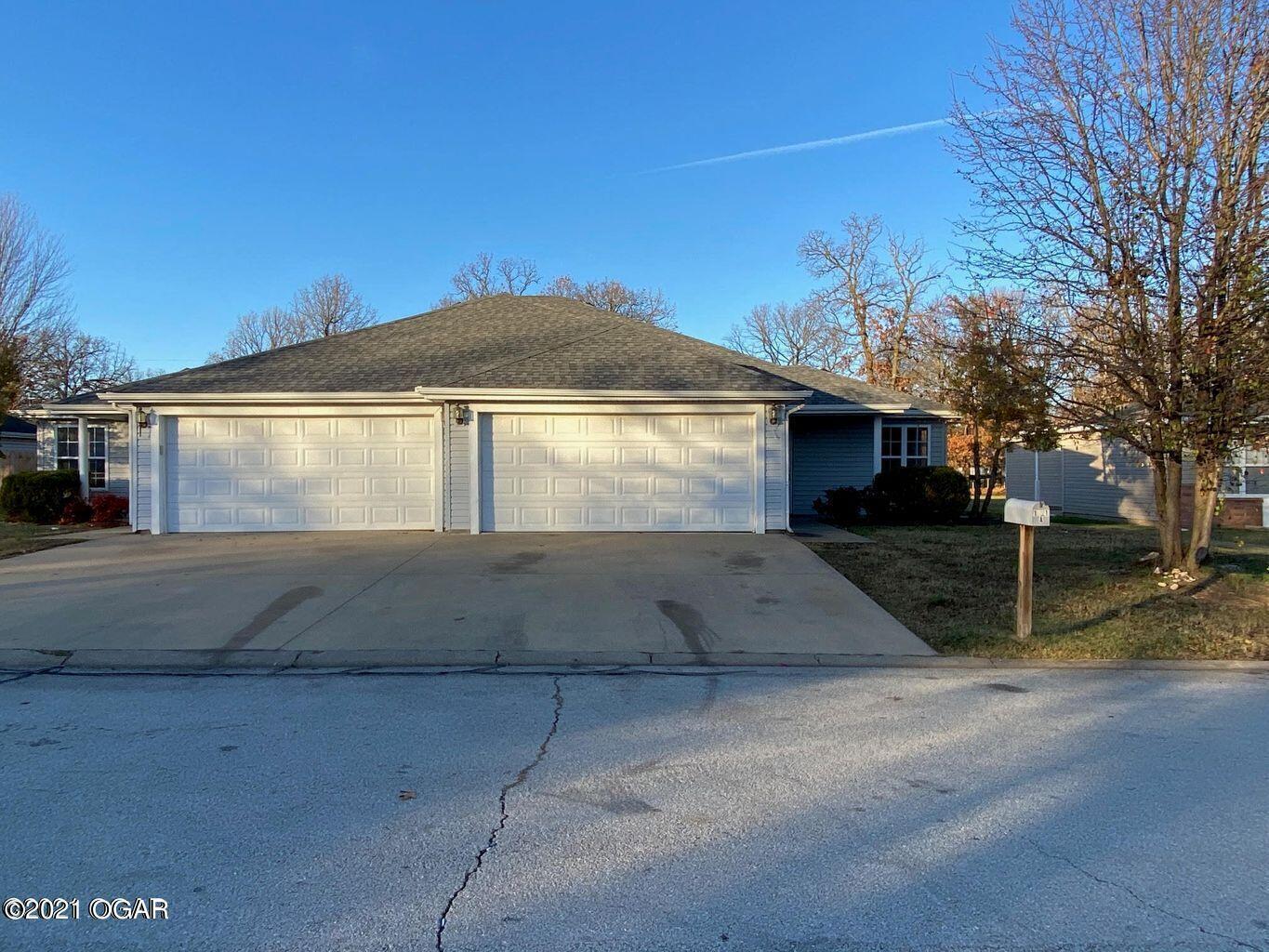 Photo 2 - Residential Lease for sale – 1721  Redbud   Joplin, MO