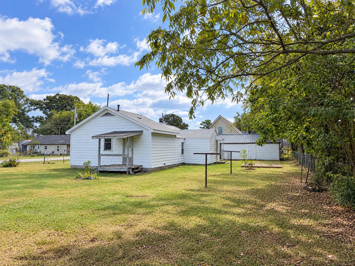 Photo 6 - Residential for sale – 518 W Thoroughfare Street  Seymour, MO