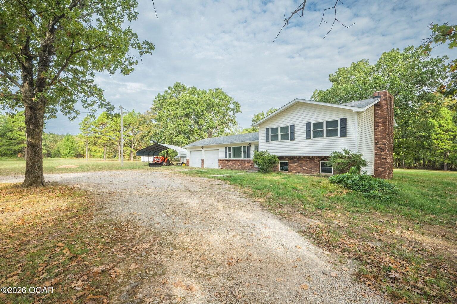 Photo 3 - Residential for sale – 883  Lark Road  Goodman, MO