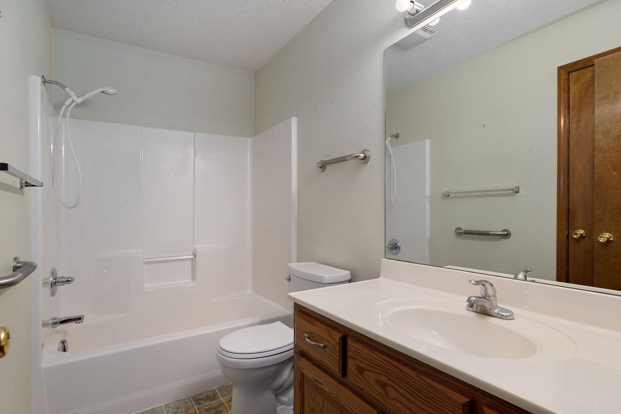 Photo 19 - Residential for sale – 981 W Jake Flood Circle  Nixa, MO