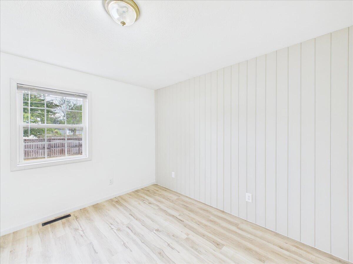 Photo 35 - Residential for sale – 715 S Chestnut Street  Buffalo, MO