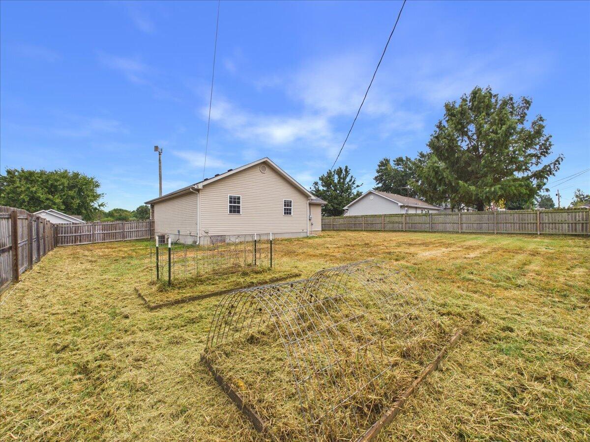 Photo 14 - Residential for sale – 715 S Chestnut Street  Buffalo, MO