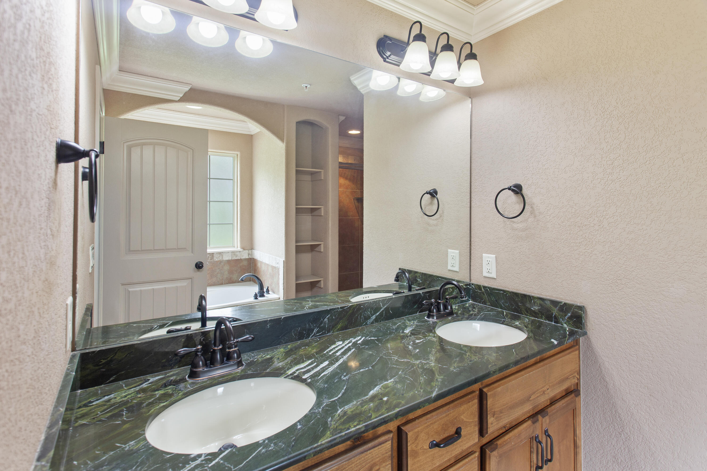 Photo 49 - Residential Lease for sale – 138  Stoney Pointe   Hollister, MO