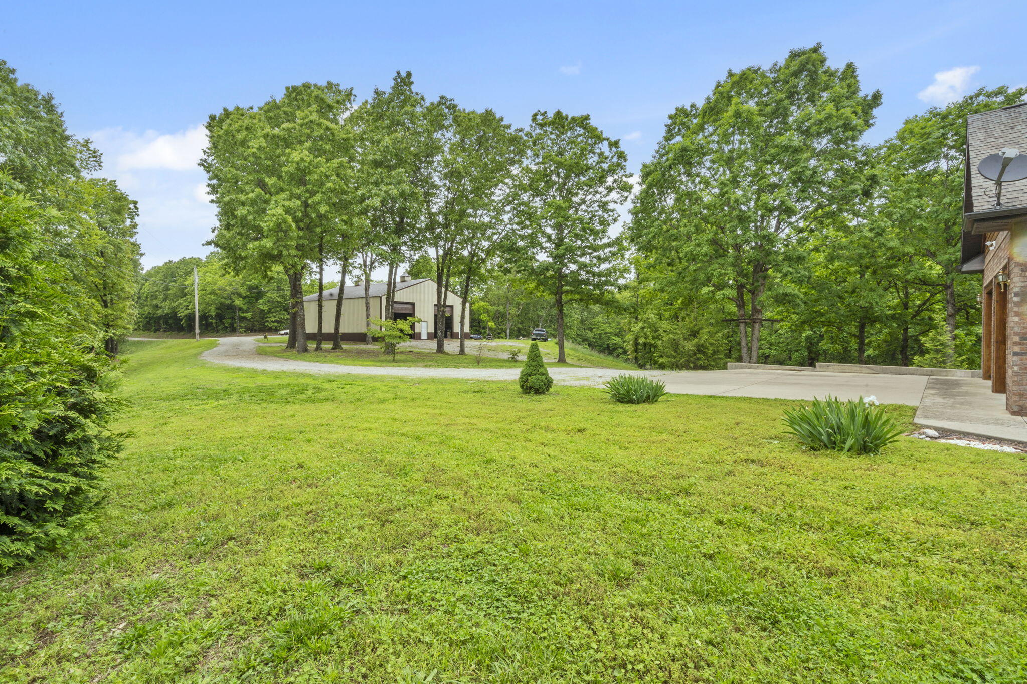 Photo 5 - Residential for sale – 2130  Carlton   Hollister, MO