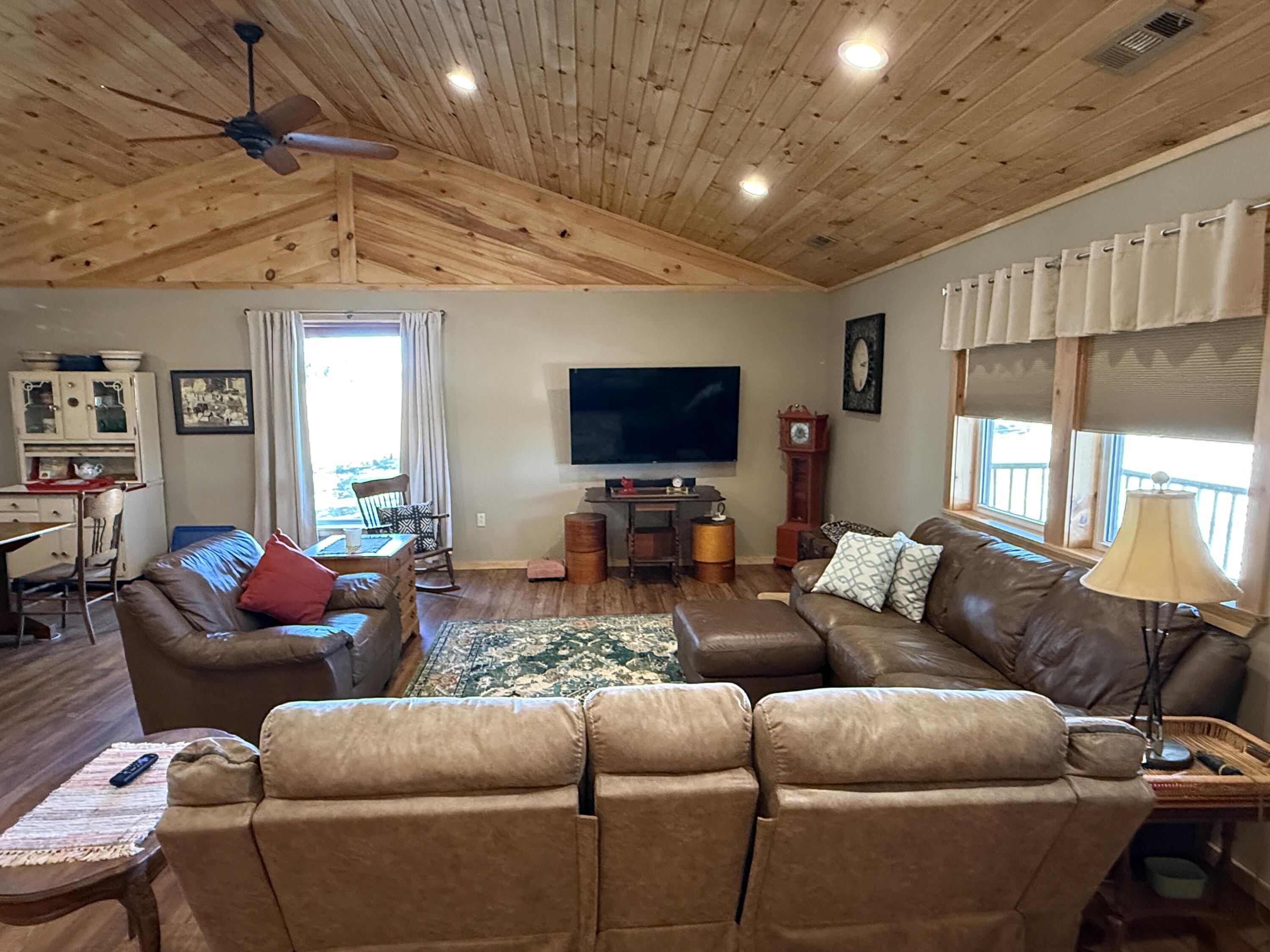 Photo 4 - Residential for sale – 20085  Missouri 181   Dora, MO