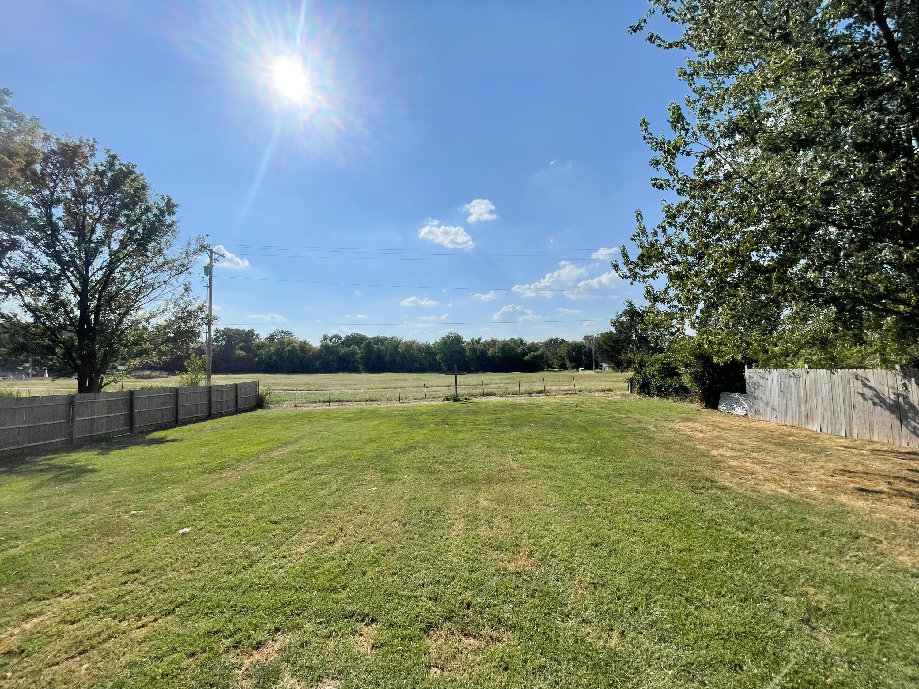 Photo 17 - Residential for sale – 221 S Meadowlark Street  Fair Grove, MO